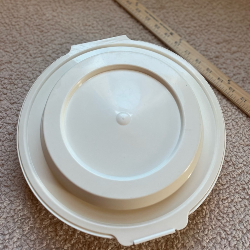 Vintage Pyrex Pie Keeper Carrier P-309 White Plastic Clamshell Lid Fits 9” Plate - Picture 3 of 5